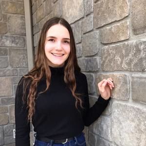 Meet your Posher, Laurie